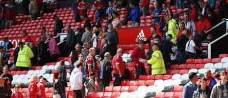 20.000 de oameni au fost evacuati ieri de pe stadion, inaintea meciului ManUnited - Bournemouth